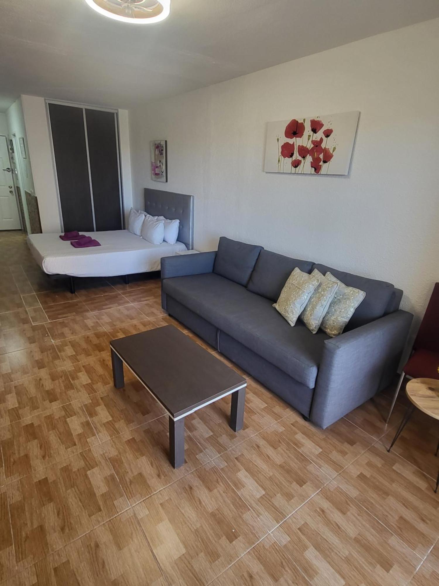 Tropic Apartments En Castle Harbour لوس كريستيانوس المظهر الخارجي الصورة