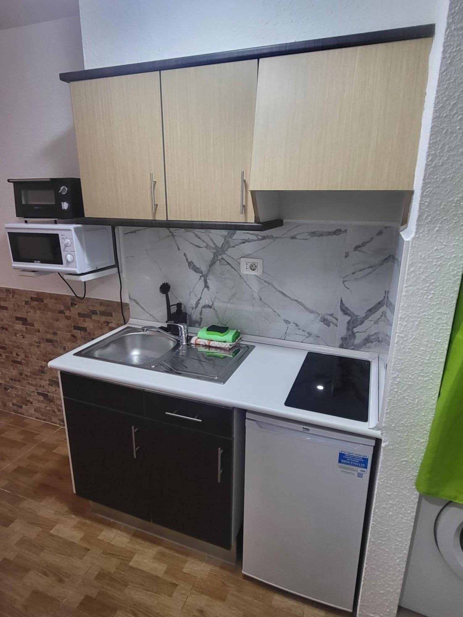 Tropic Apartments En Castle Harbour لوس كريستيانوس المظهر الخارجي الصورة
