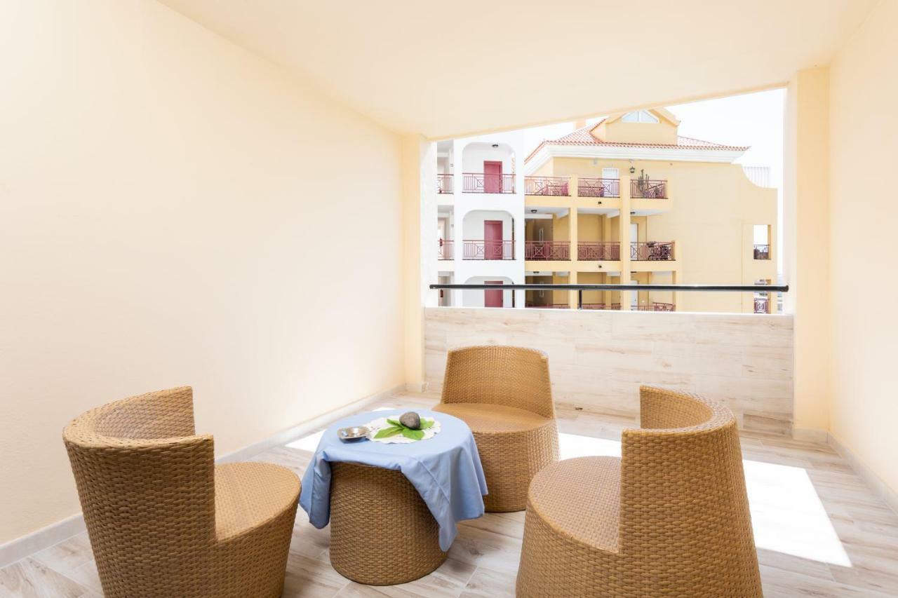 Tropic Apartments En Castle Harbour لوس كريستيانوس المظهر الخارجي الصورة