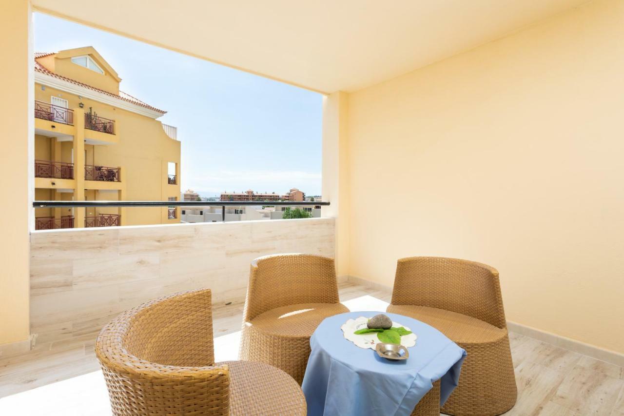 Tropic Apartments En Castle Harbour لوس كريستيانوس المظهر الخارجي الصورة